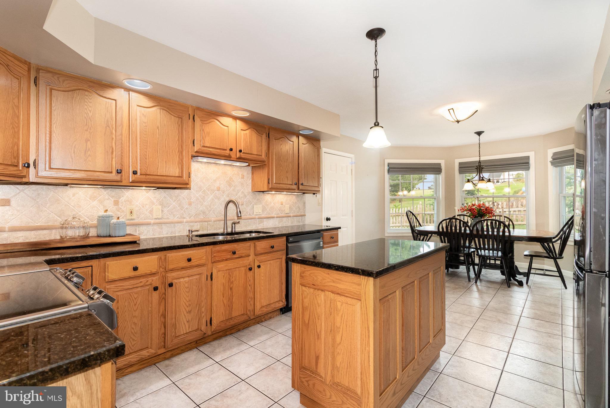 5738 CLOVERDALE ROAD