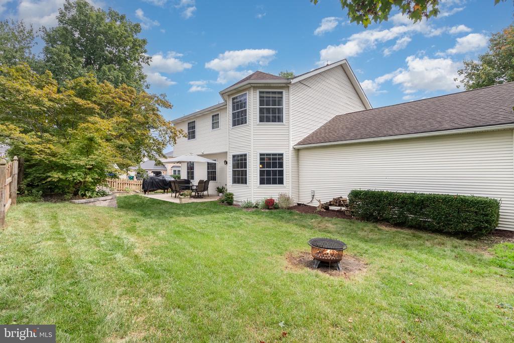 5738 CLOVERDALE ROAD