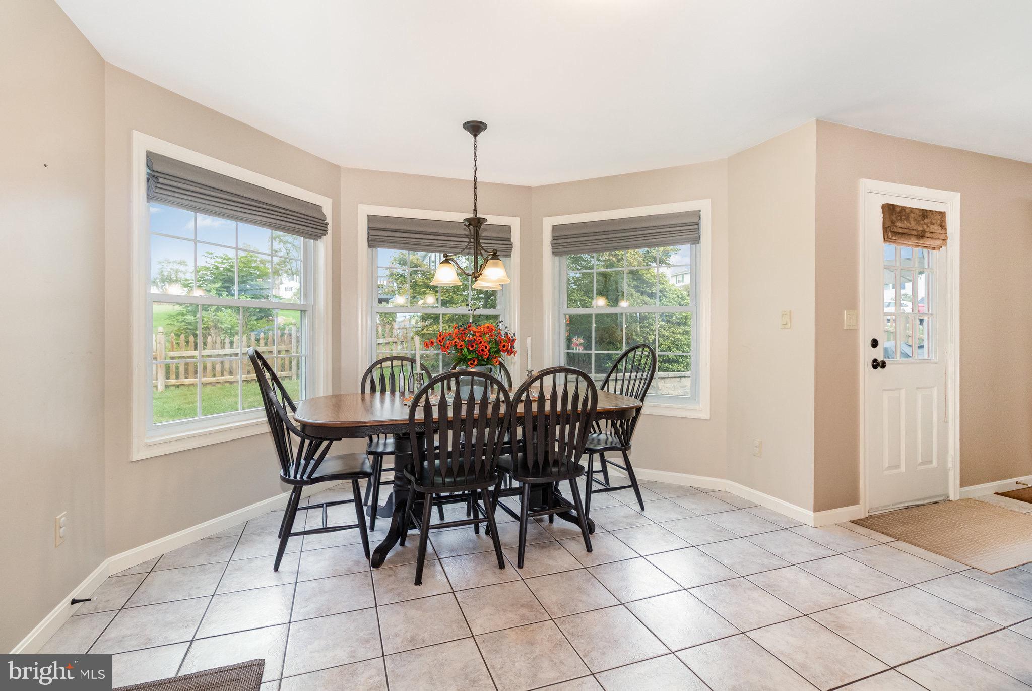 5738 CLOVERDALE ROAD