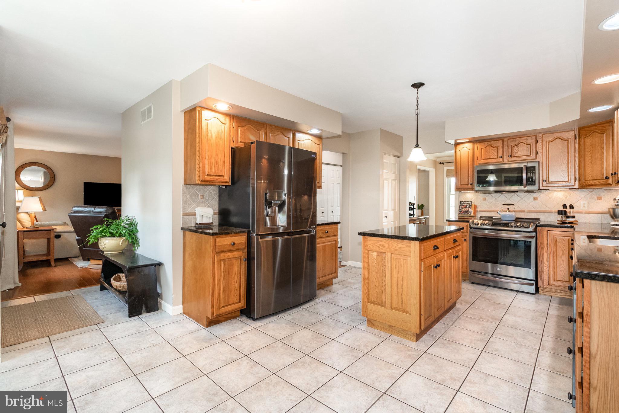 5738 CLOVERDALE ROAD