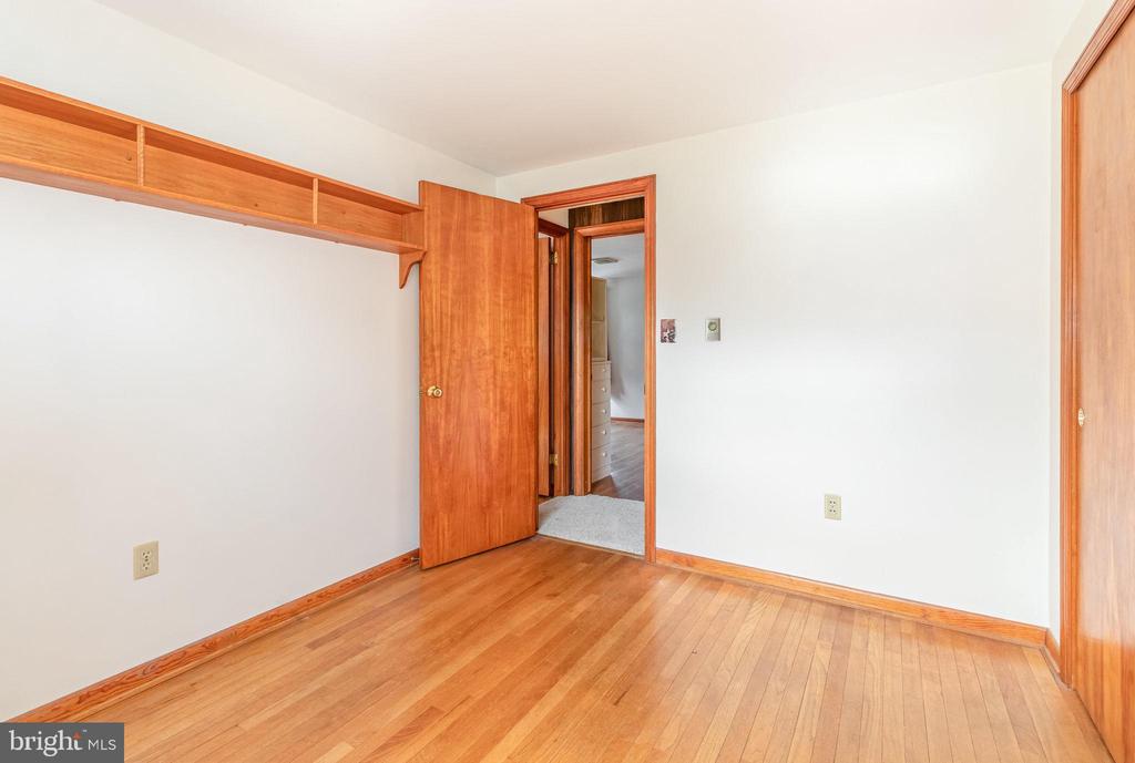 5102 IRENE DRIVE