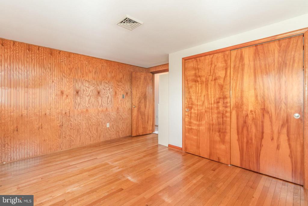 5102 IRENE DRIVE