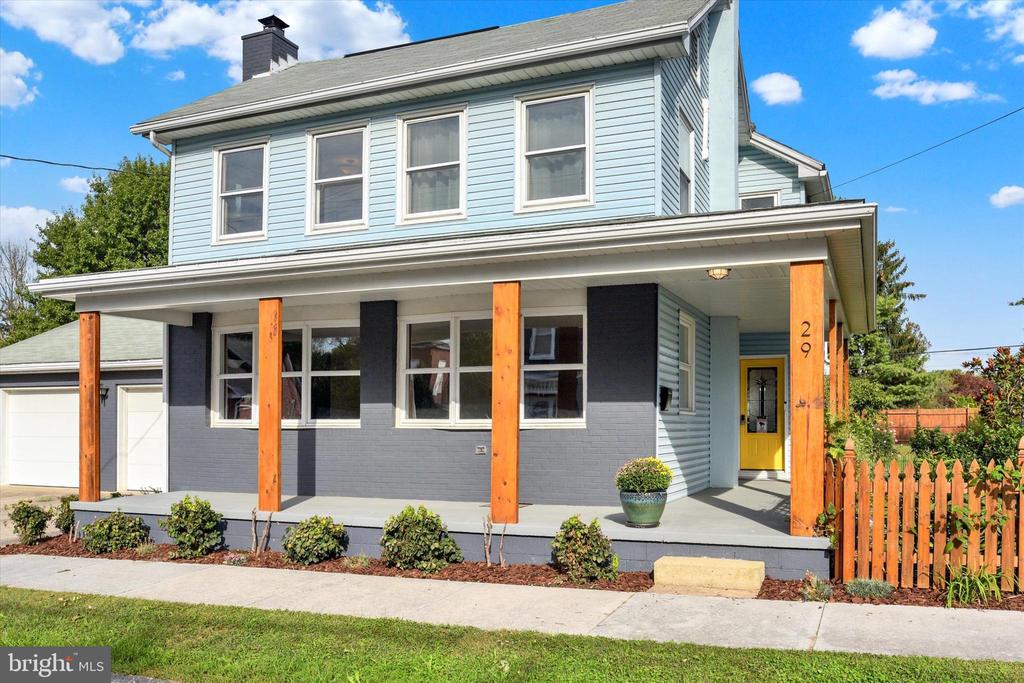 29 W MAIN STREET