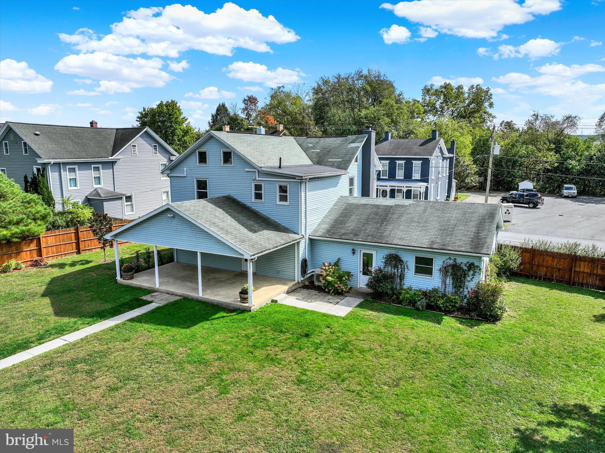 29 W MAIN STREET