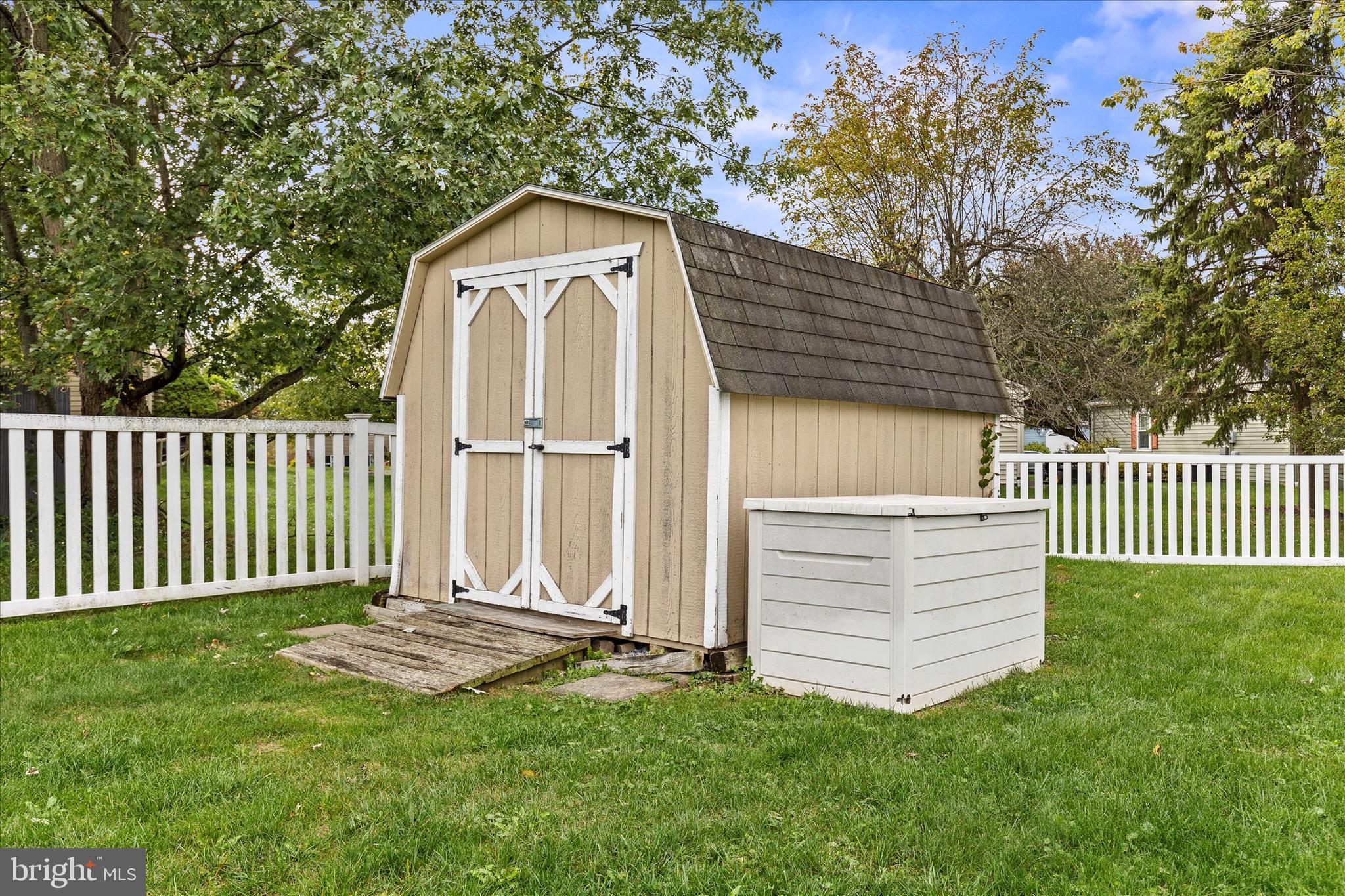 113 HEATHER DRIVE