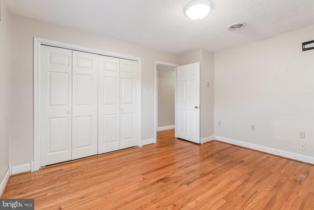 4603 SURREY ROAD