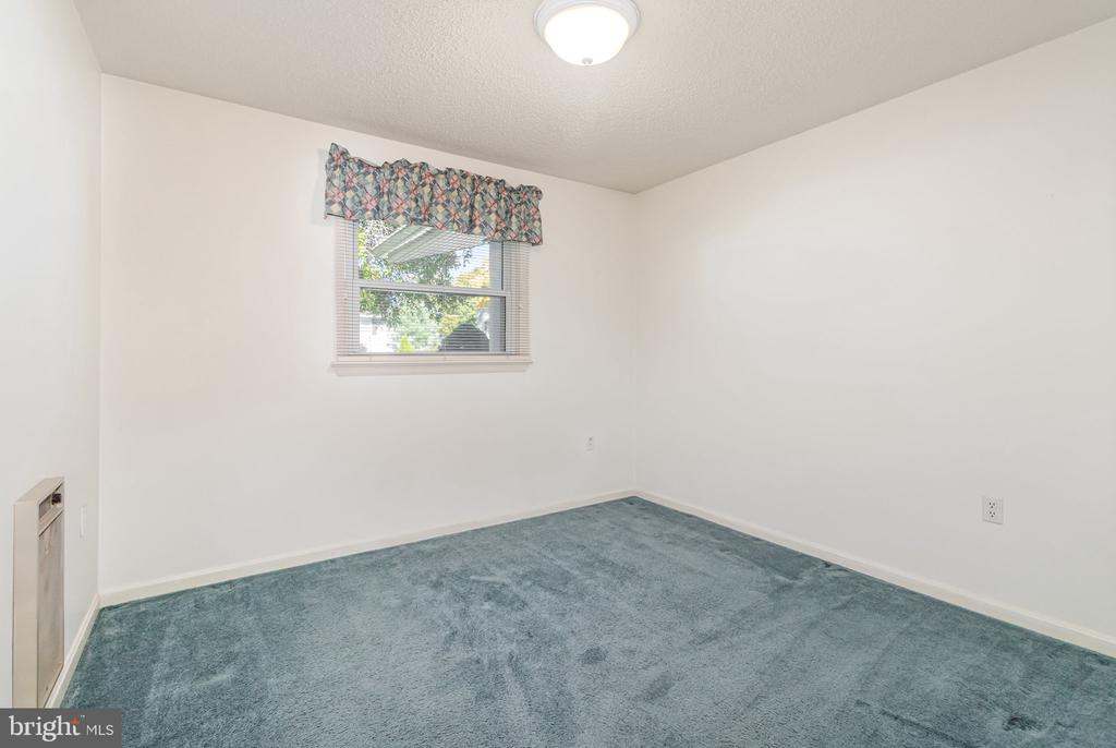 4603 SURREY ROAD