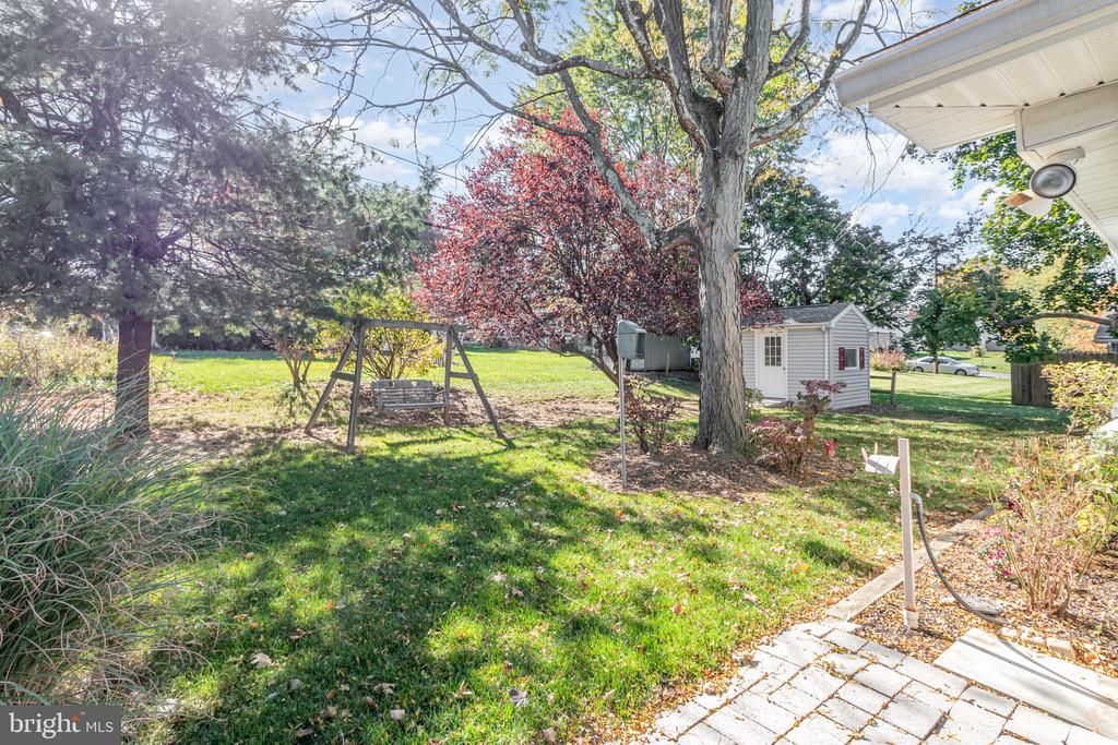 4603 SURREY ROAD