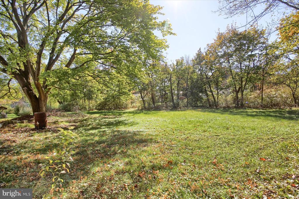 6123 NASSAU ROAD