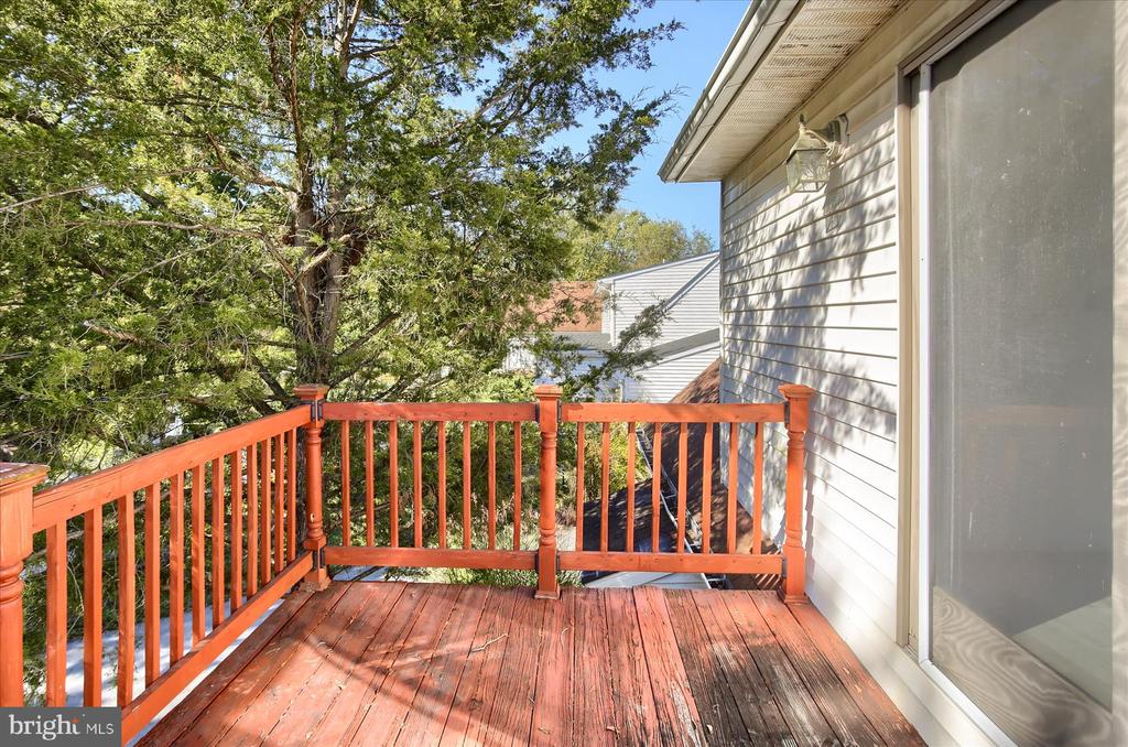 6123 NASSAU ROAD