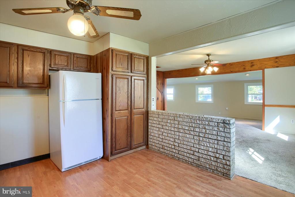 6123 NASSAU ROAD