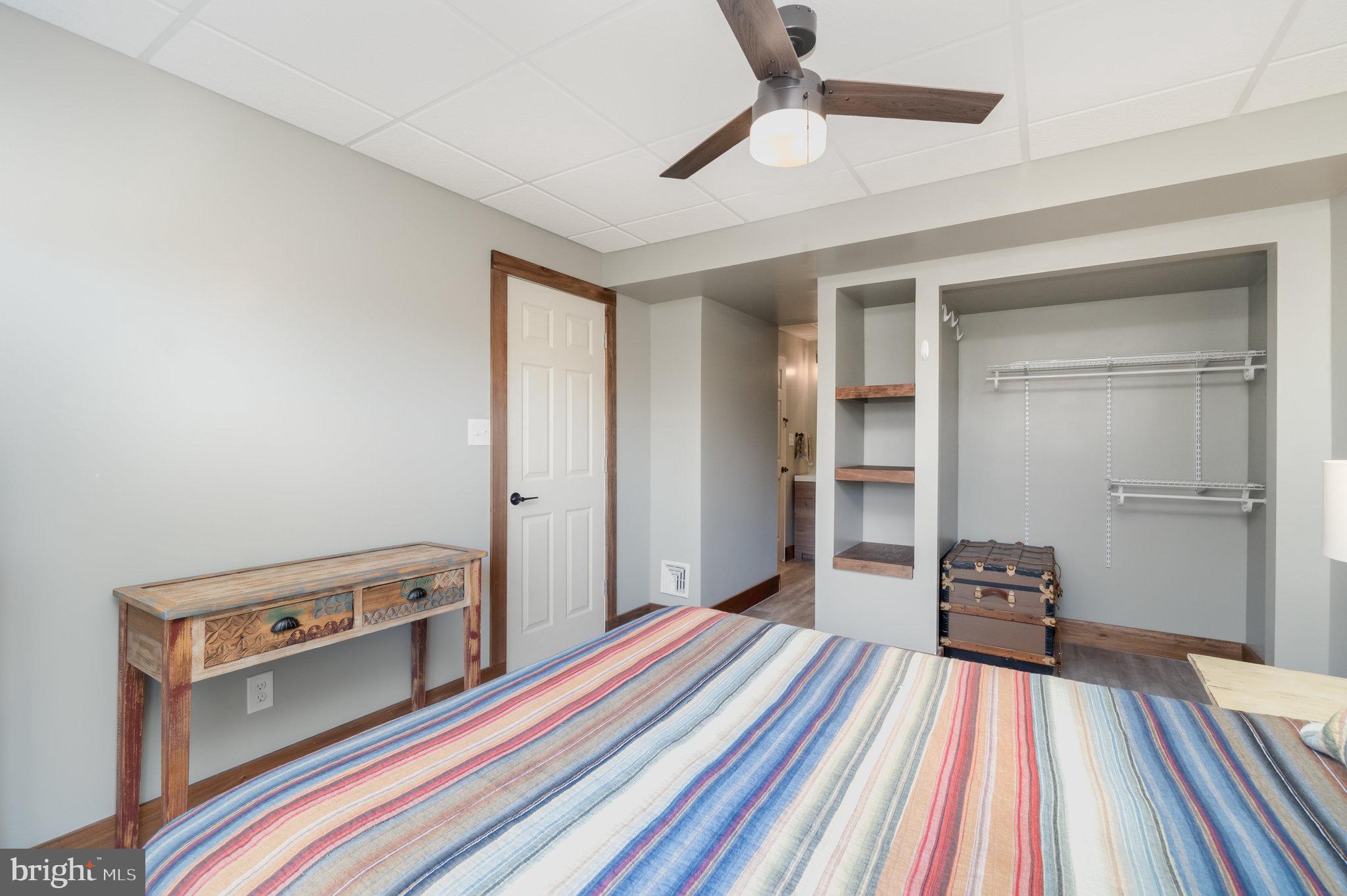 8024 YELLOWSTONE DRIVE