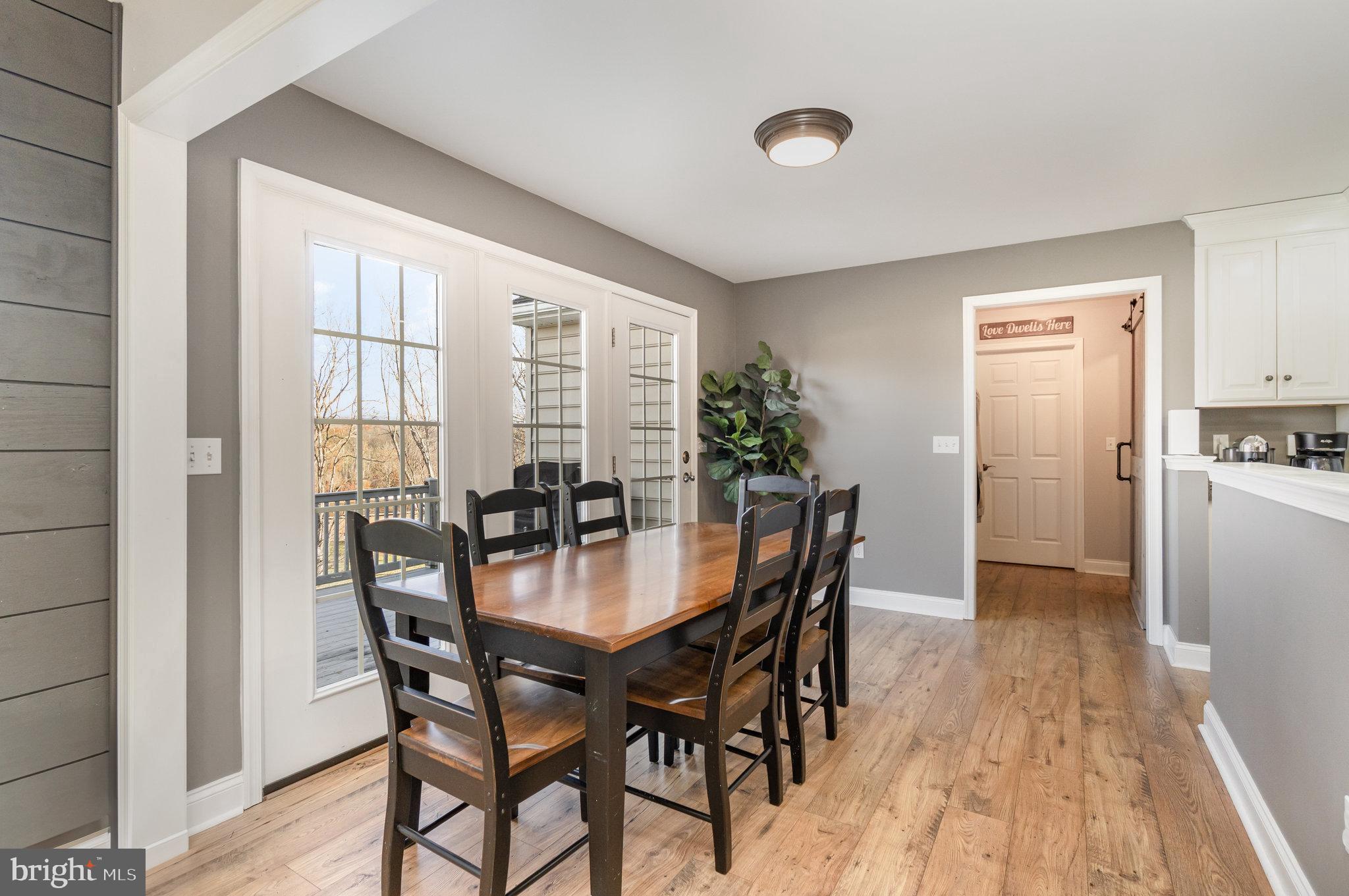 8024 YELLOWSTONE DRIVE