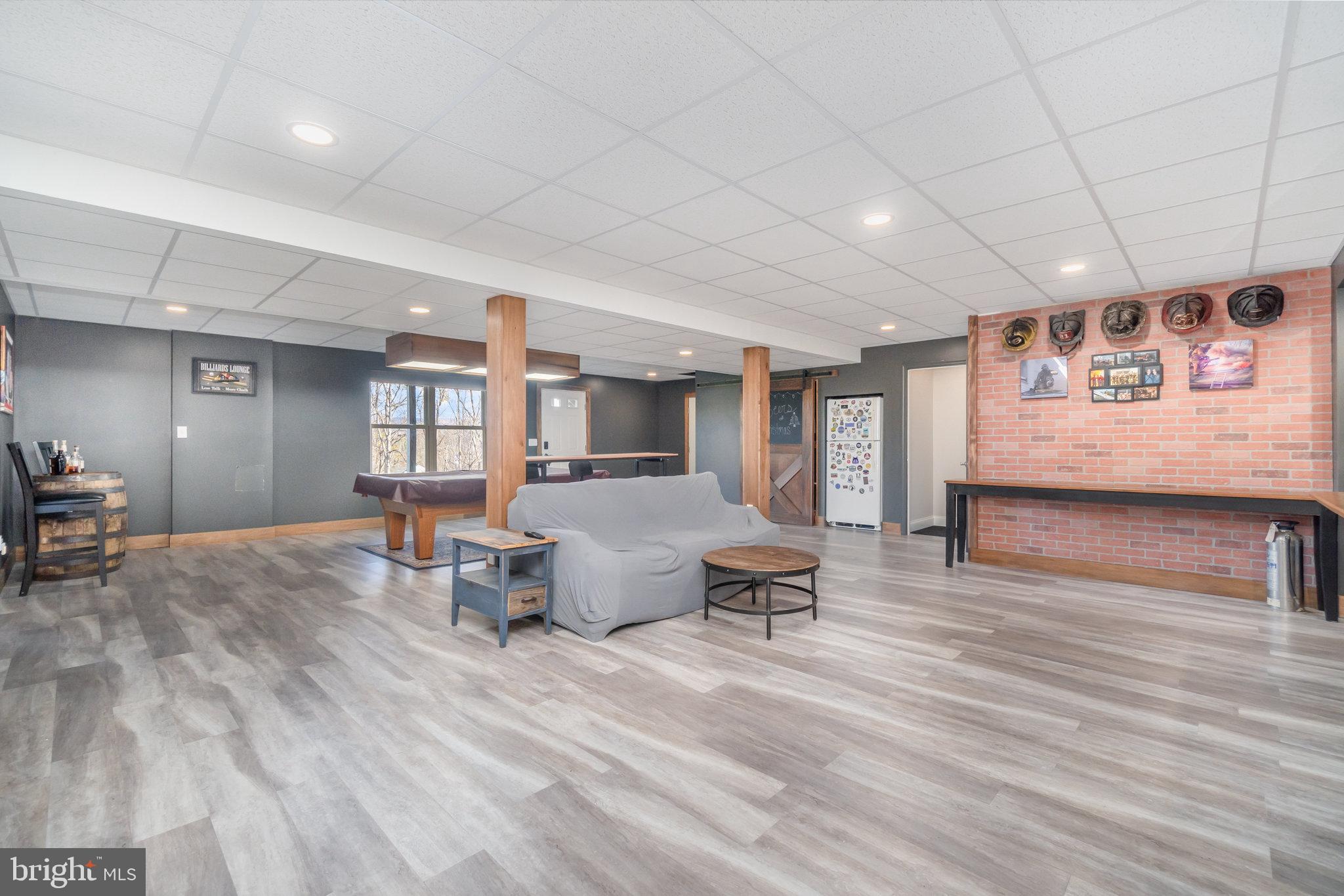 8024 YELLOWSTONE DRIVE