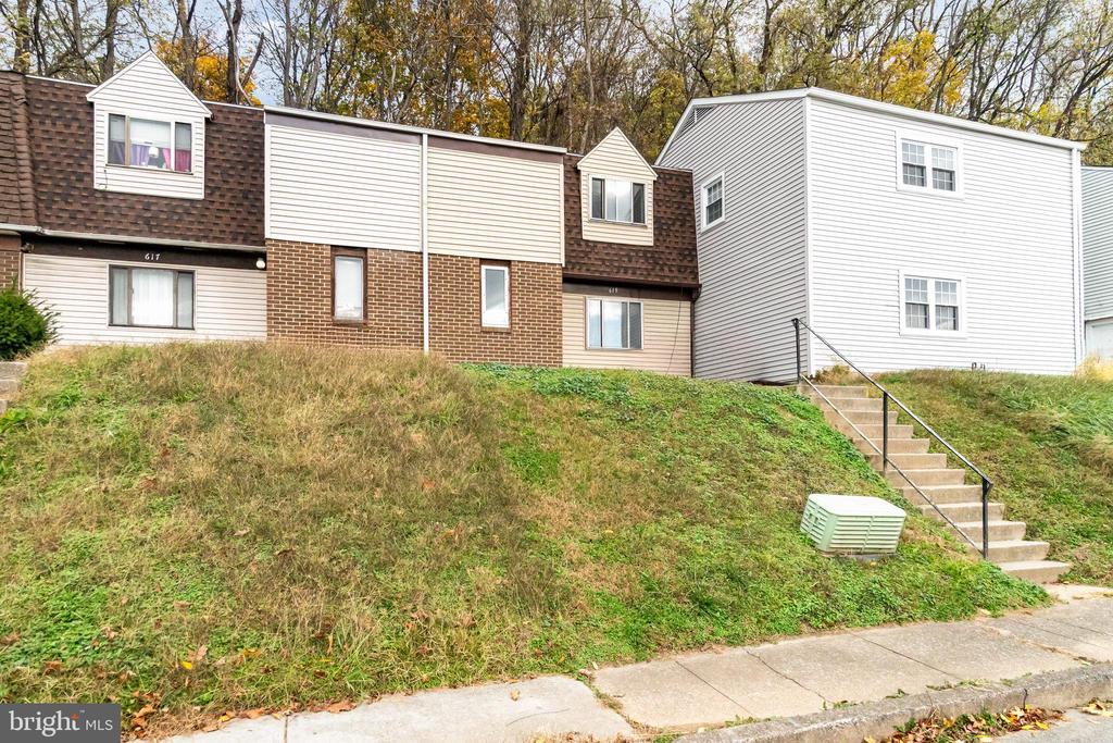 619 SAINT MARYS DRIVE