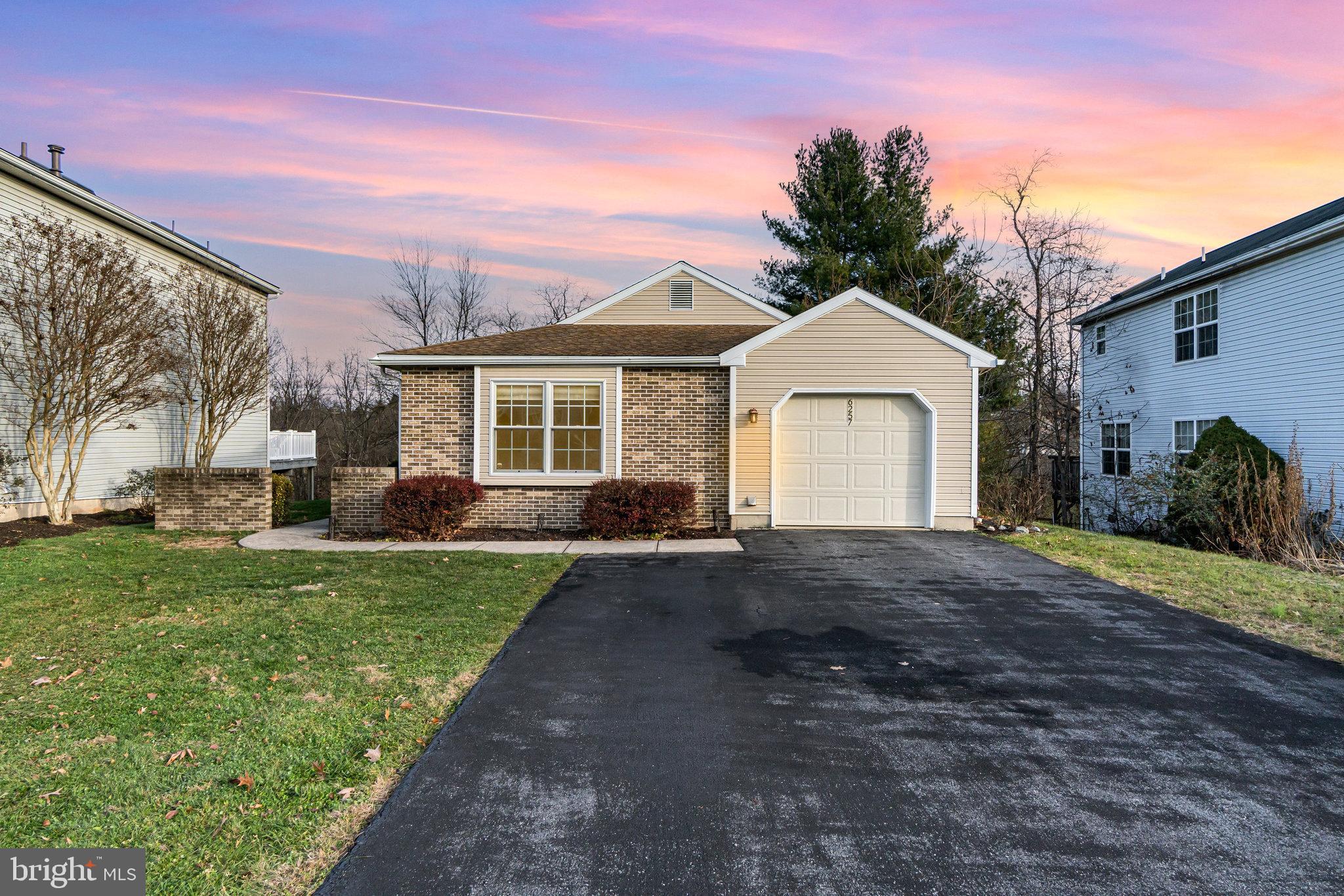 6257 S HIGHLANDS CIRCLE