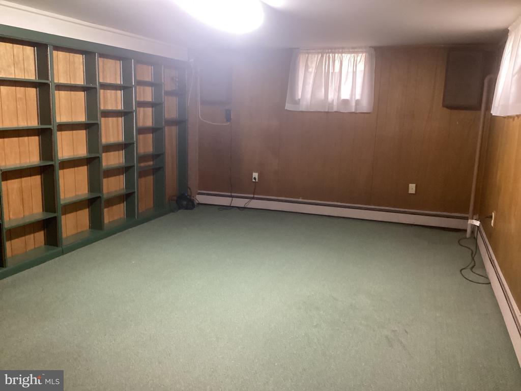 4605 SURREY ROAD