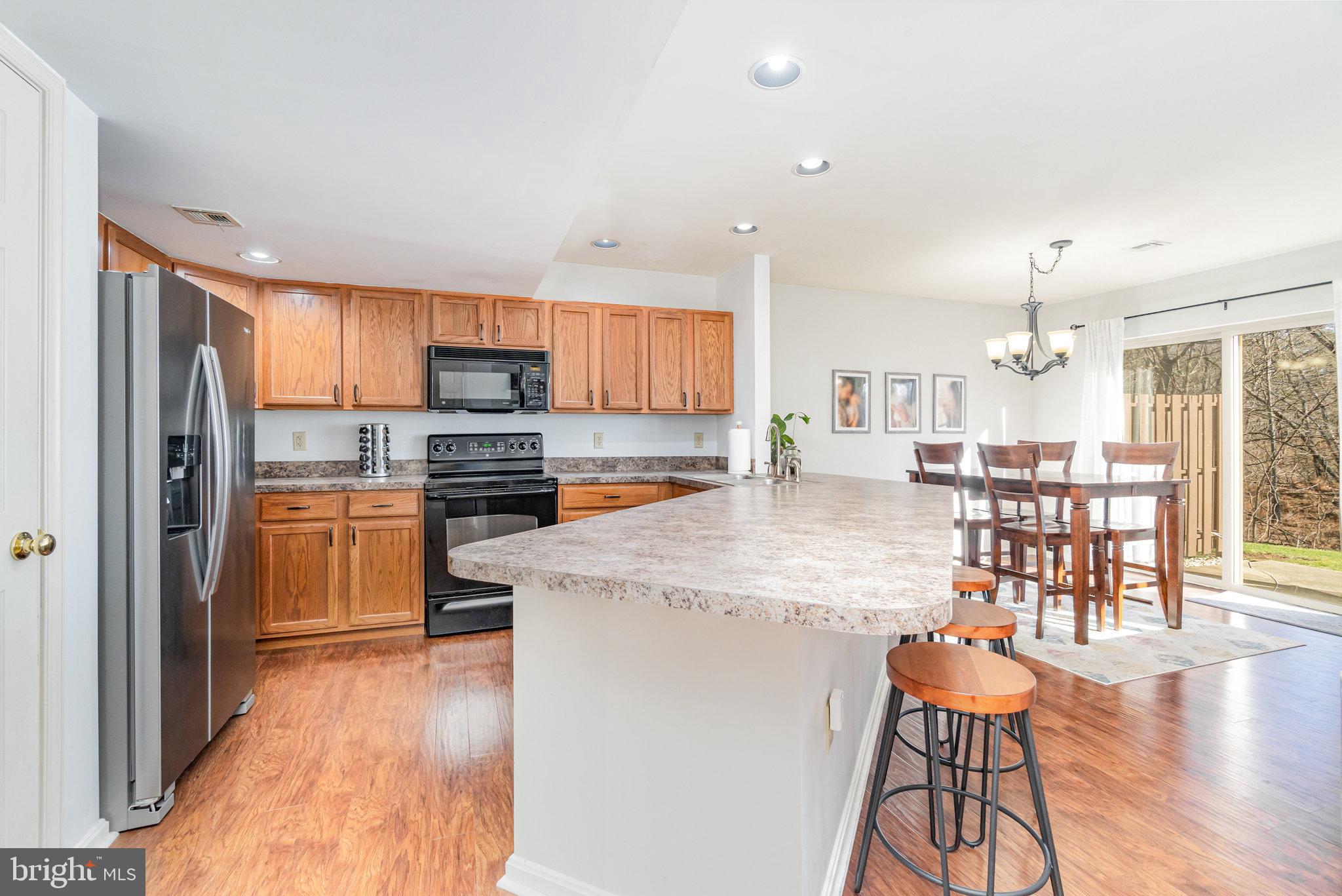 461 WAVERLY WOODS DRIVE