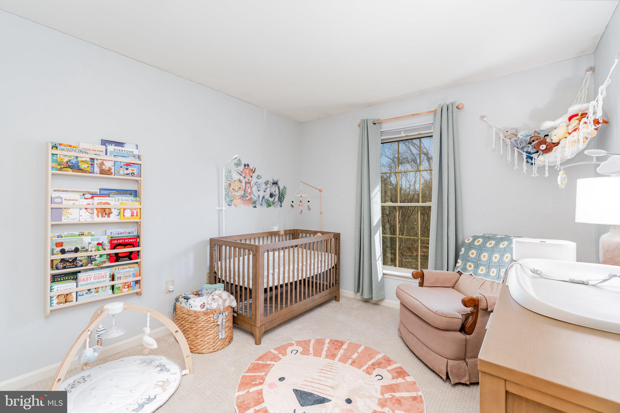 461 WAVERLY WOODS DRIVE