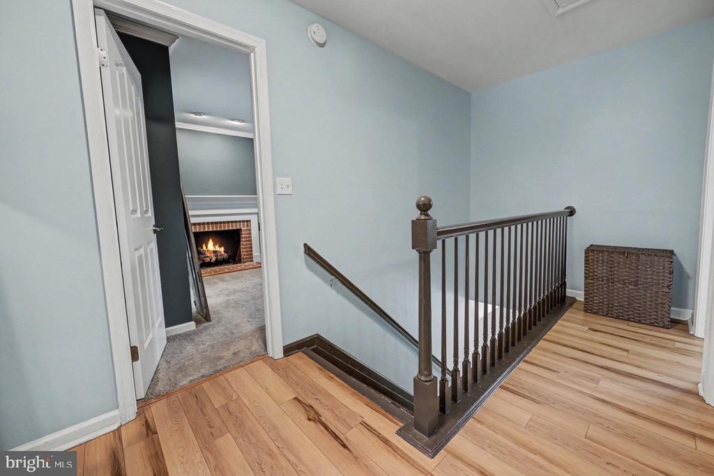 1147 JILL DRIVE