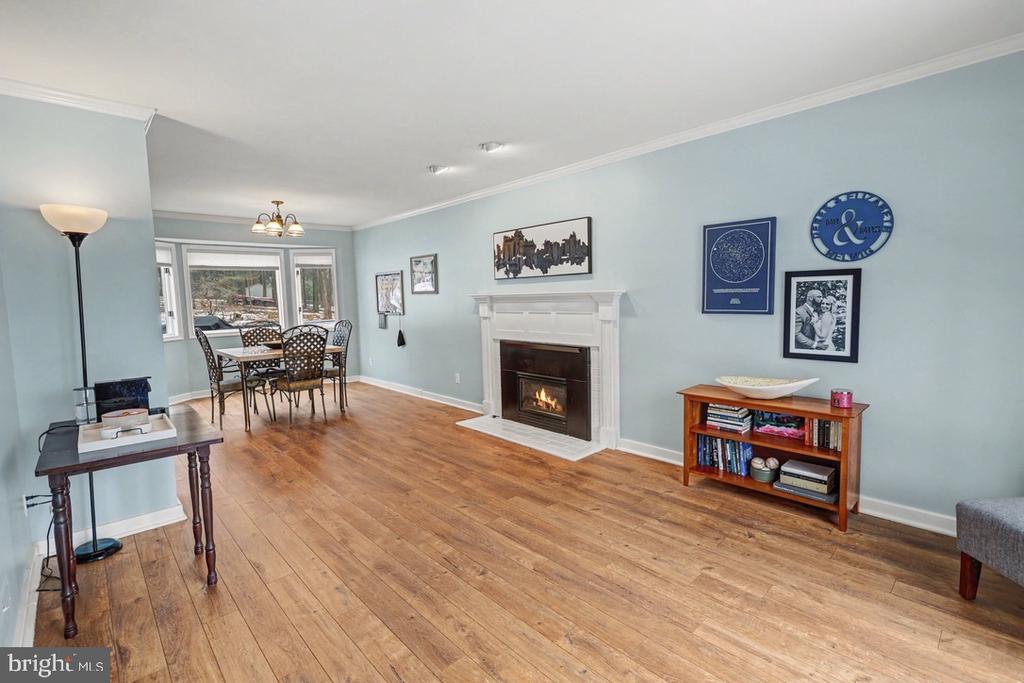 1147 JILL DRIVE