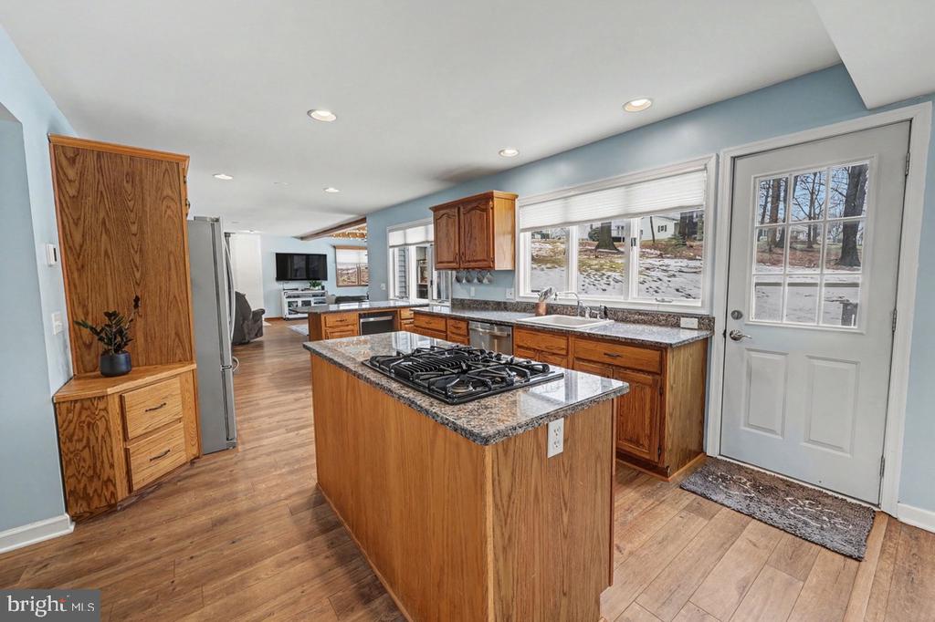 1147 JILL DRIVE