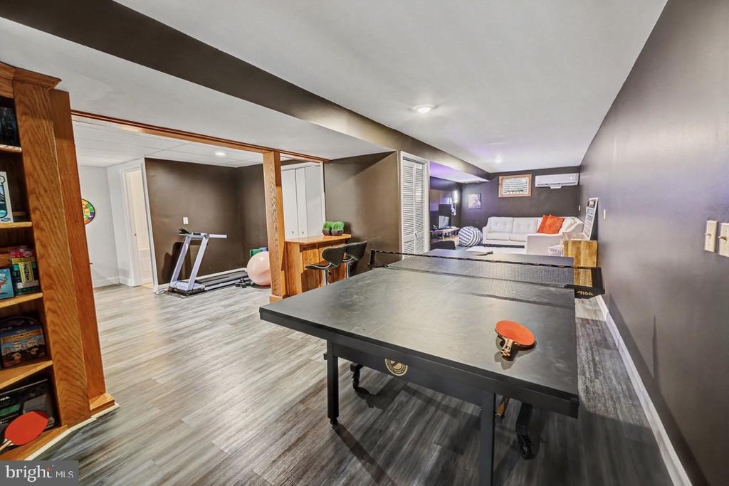 1147 JILL DRIVE