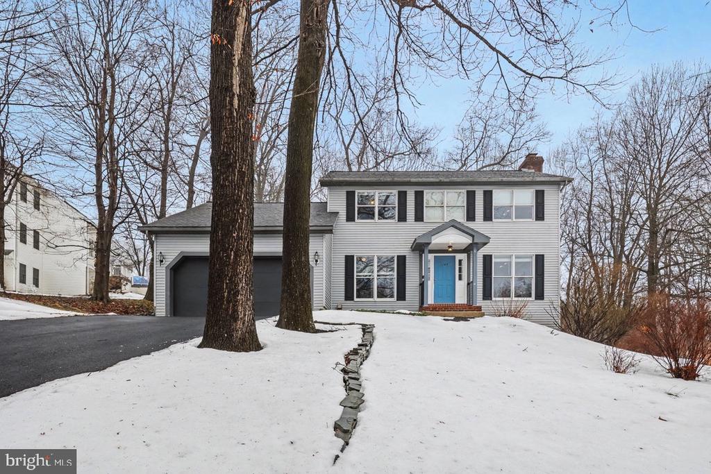 1147 JILL DRIVE