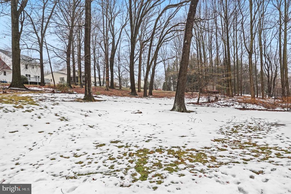 1147 JILL DRIVE