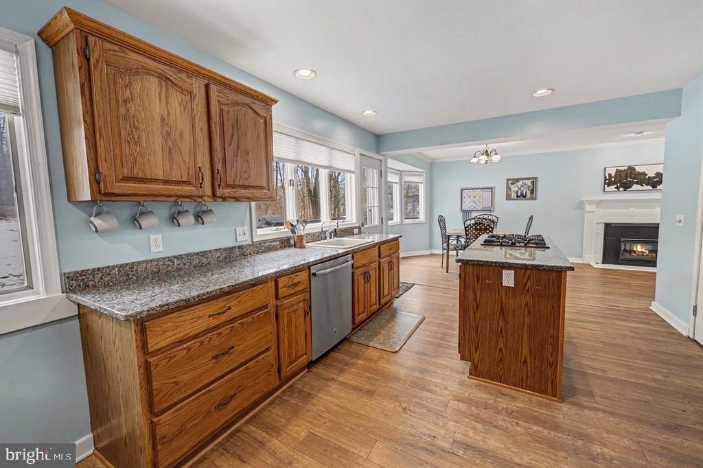 1147 JILL DRIVE