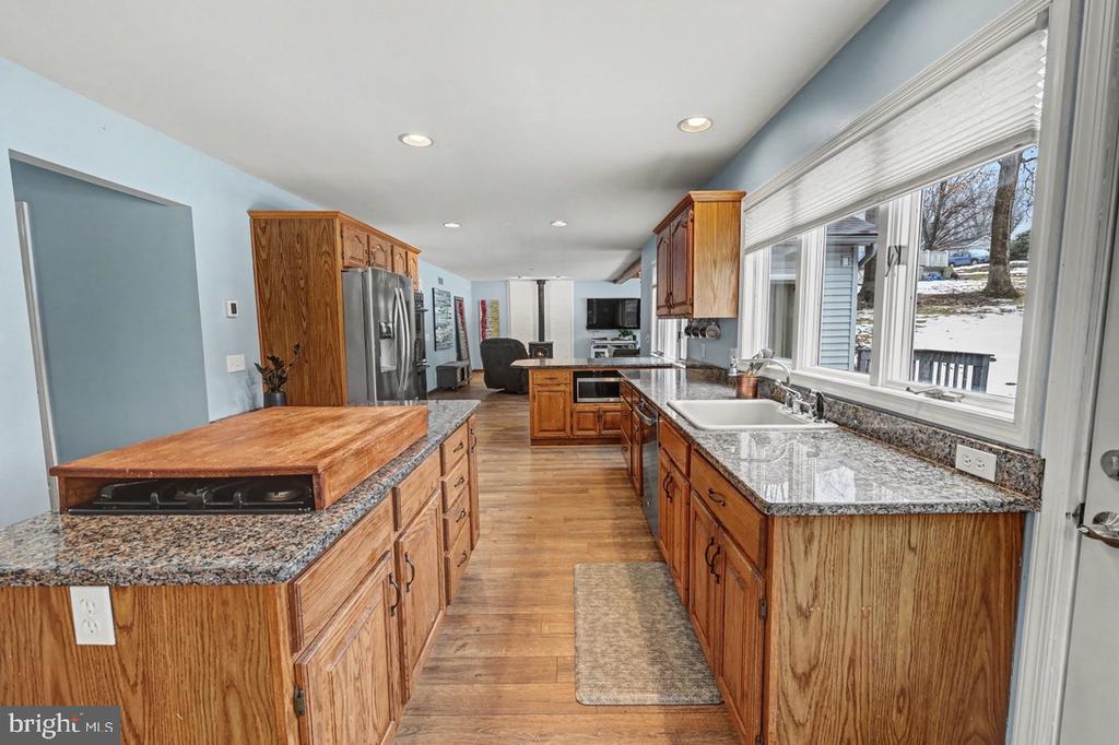 1147 JILL DRIVE