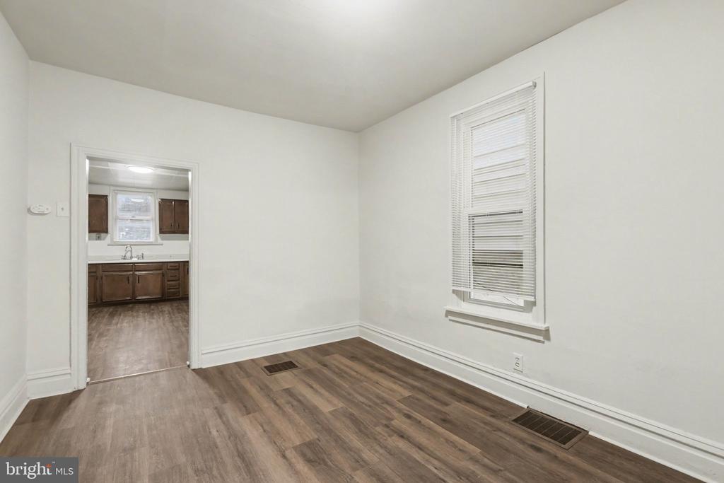 335 POPLAR STREET