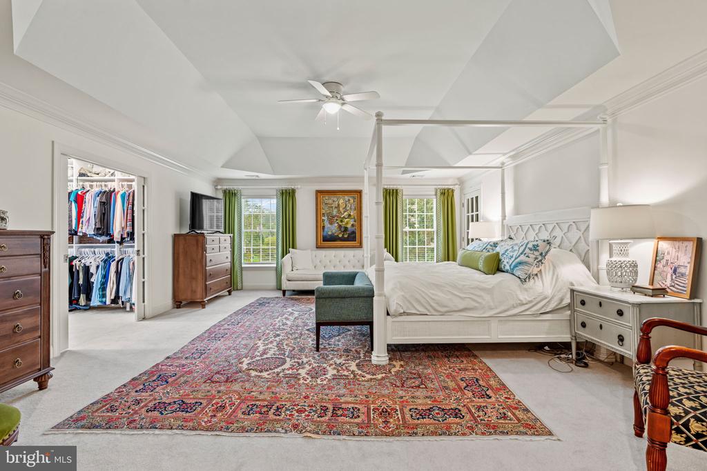 2309 FOREST LANE