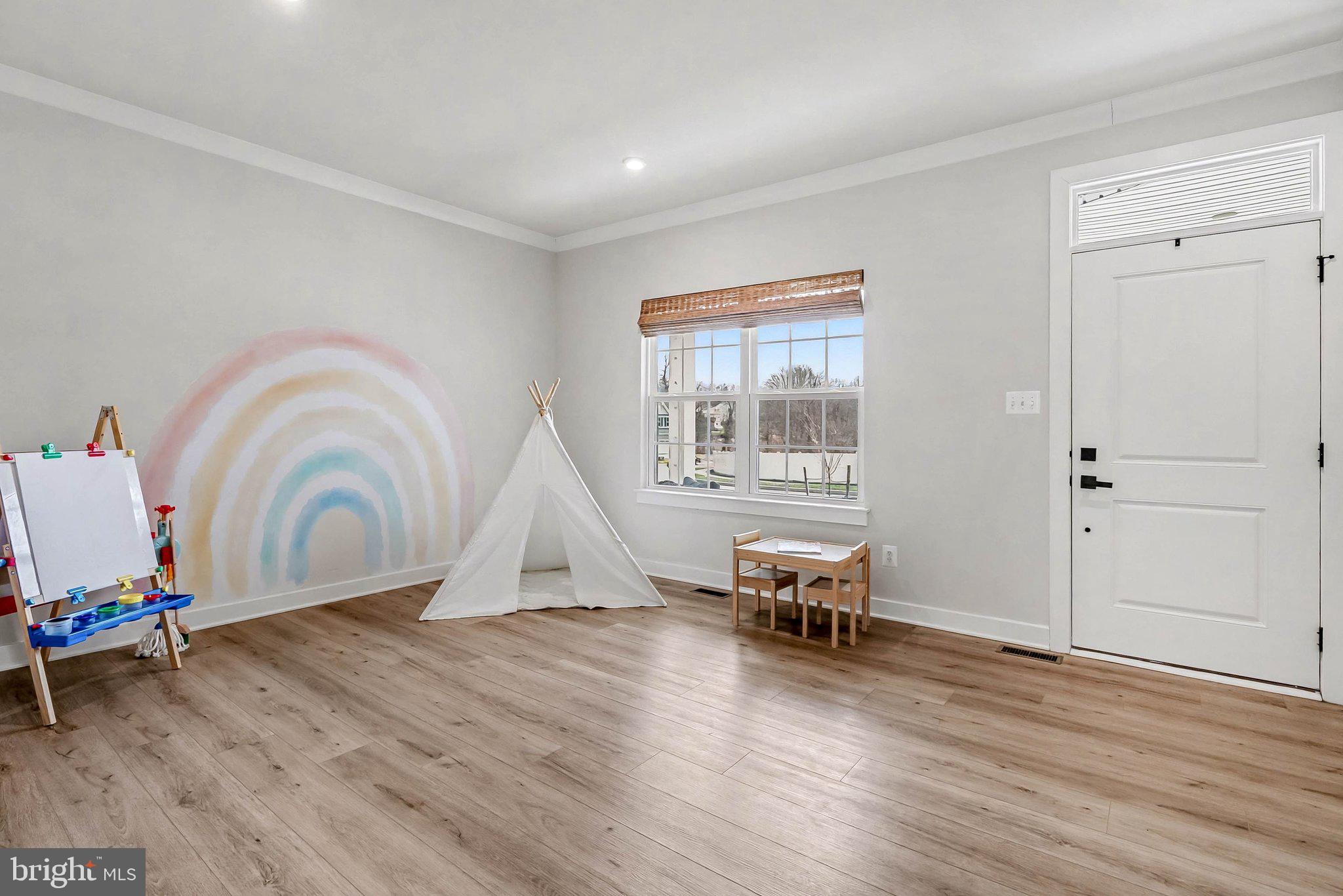 3965 SECRETARIAT STREET