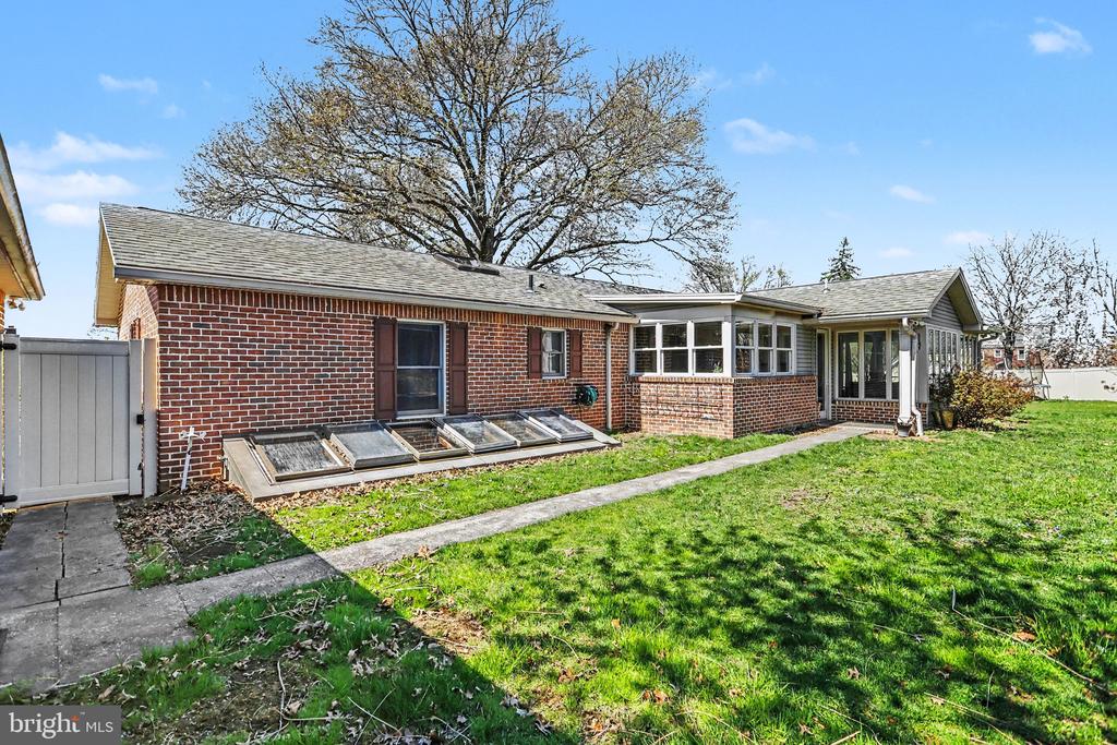 4620 NORTH ROAD