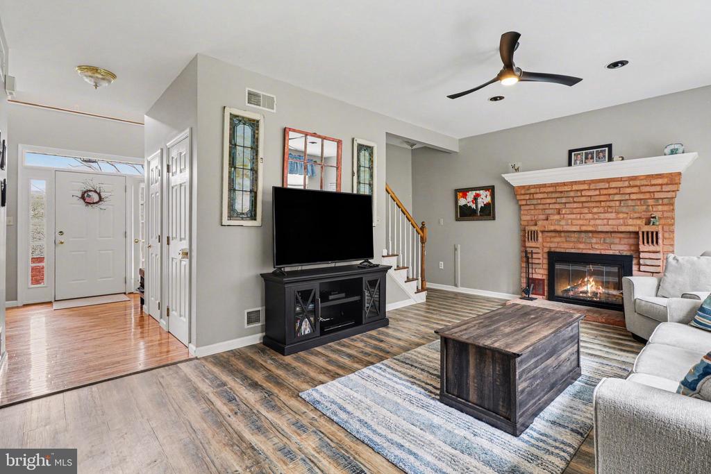 1234 JILL DRIVE