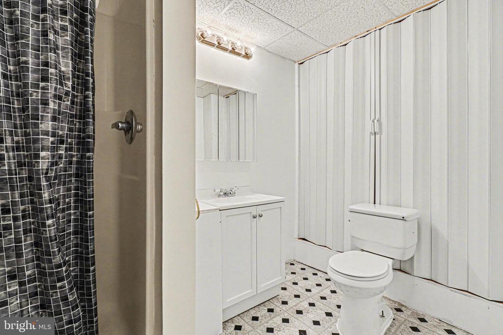 1234 JILL DRIVE