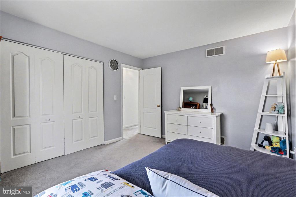 6126 CHATHAM COURT