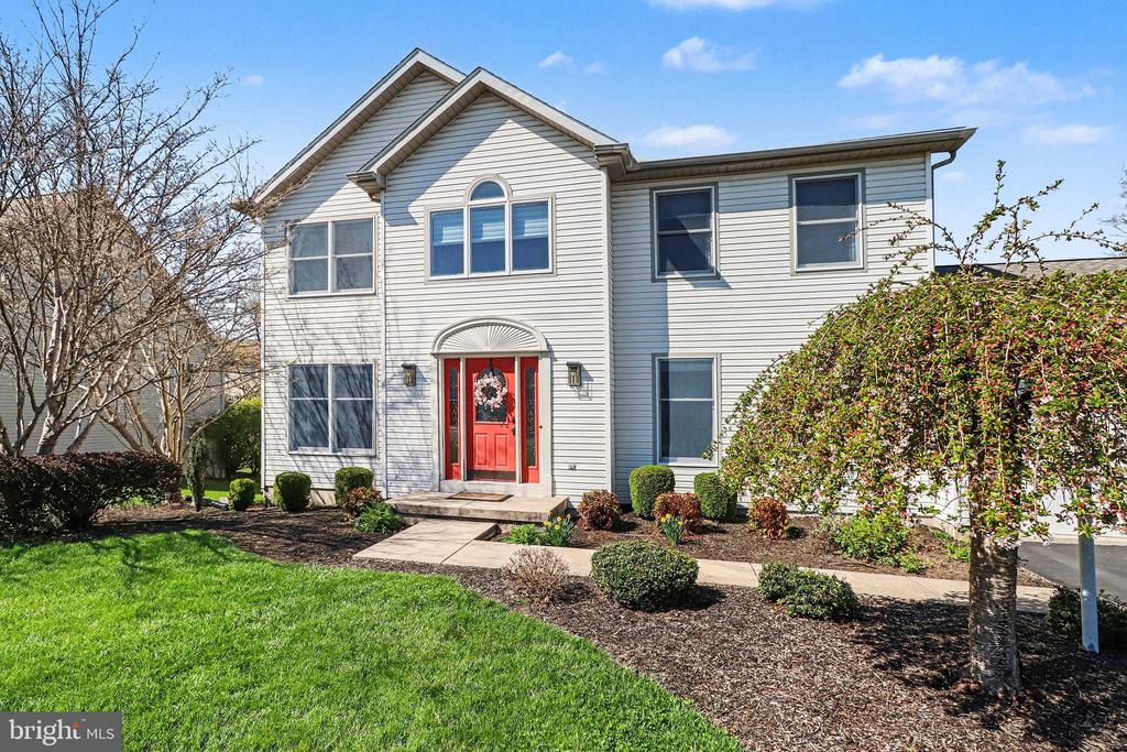 6126 CHATHAM COURT