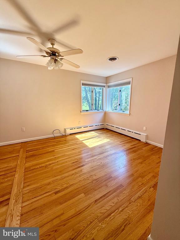 623 W MAIN STREET