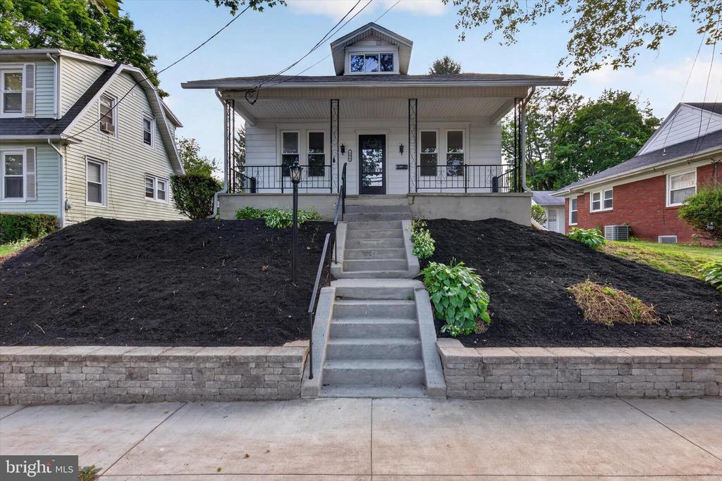 204 N 32ND STREET