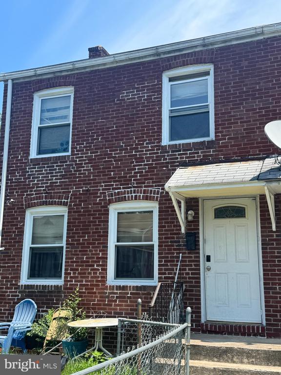 2635 WALDO STREET