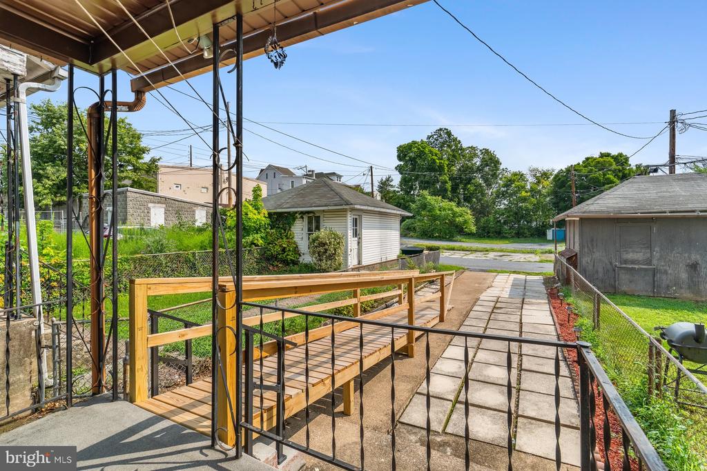 26 N 28TH STREET