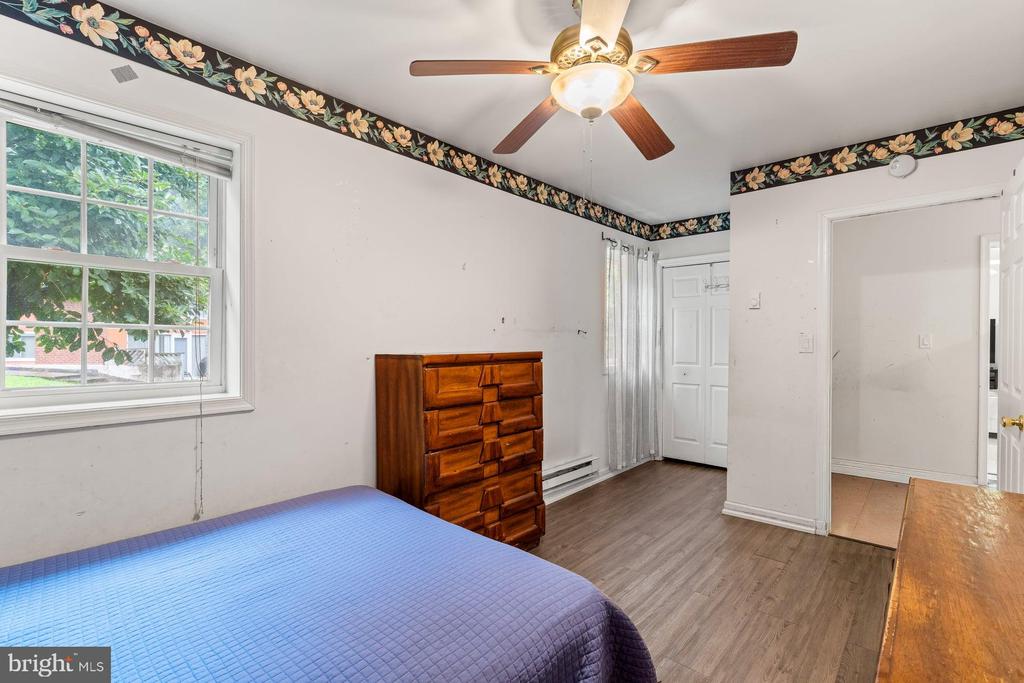 1601 COLONIAL ROAD