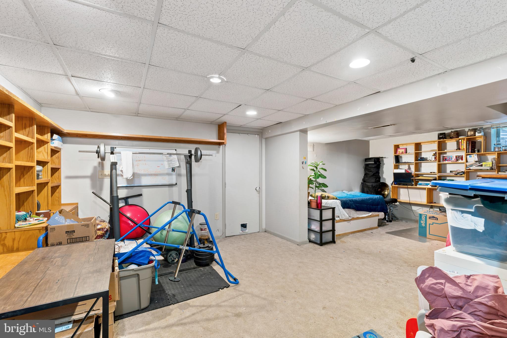 2314 LAWNWOOD COURT