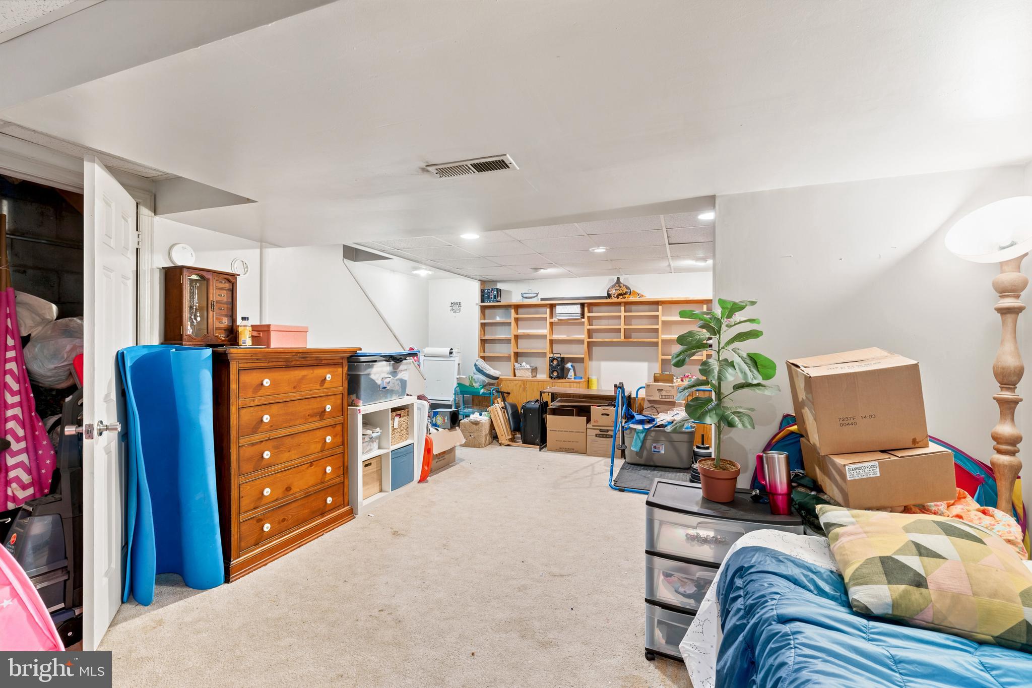 2314 LAWNWOOD COURT
