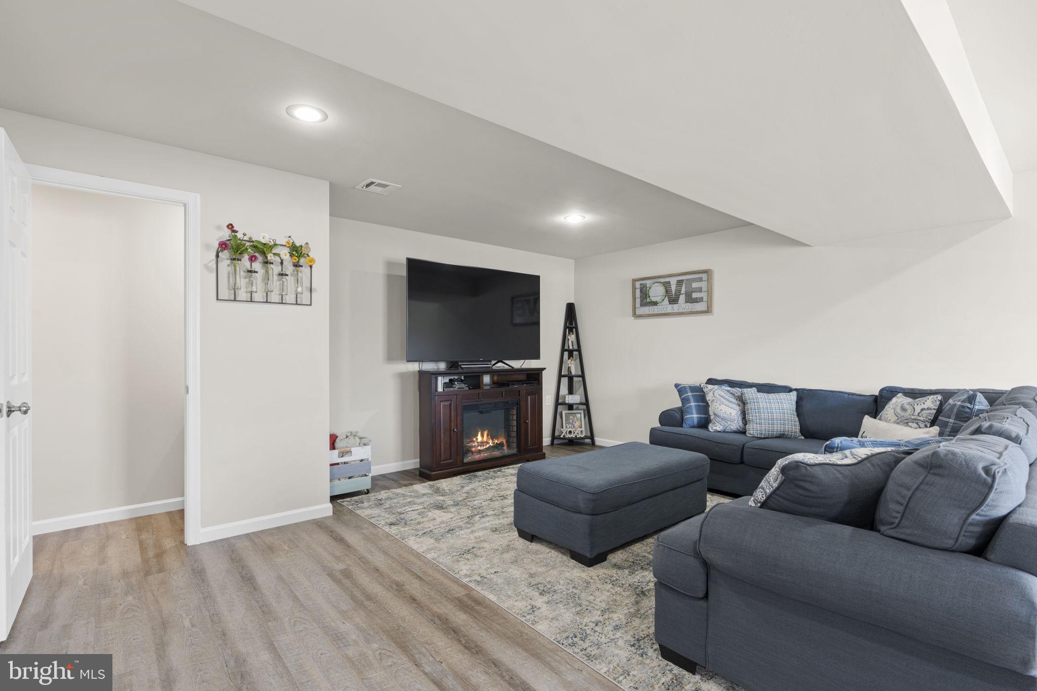520 Darlington Ave