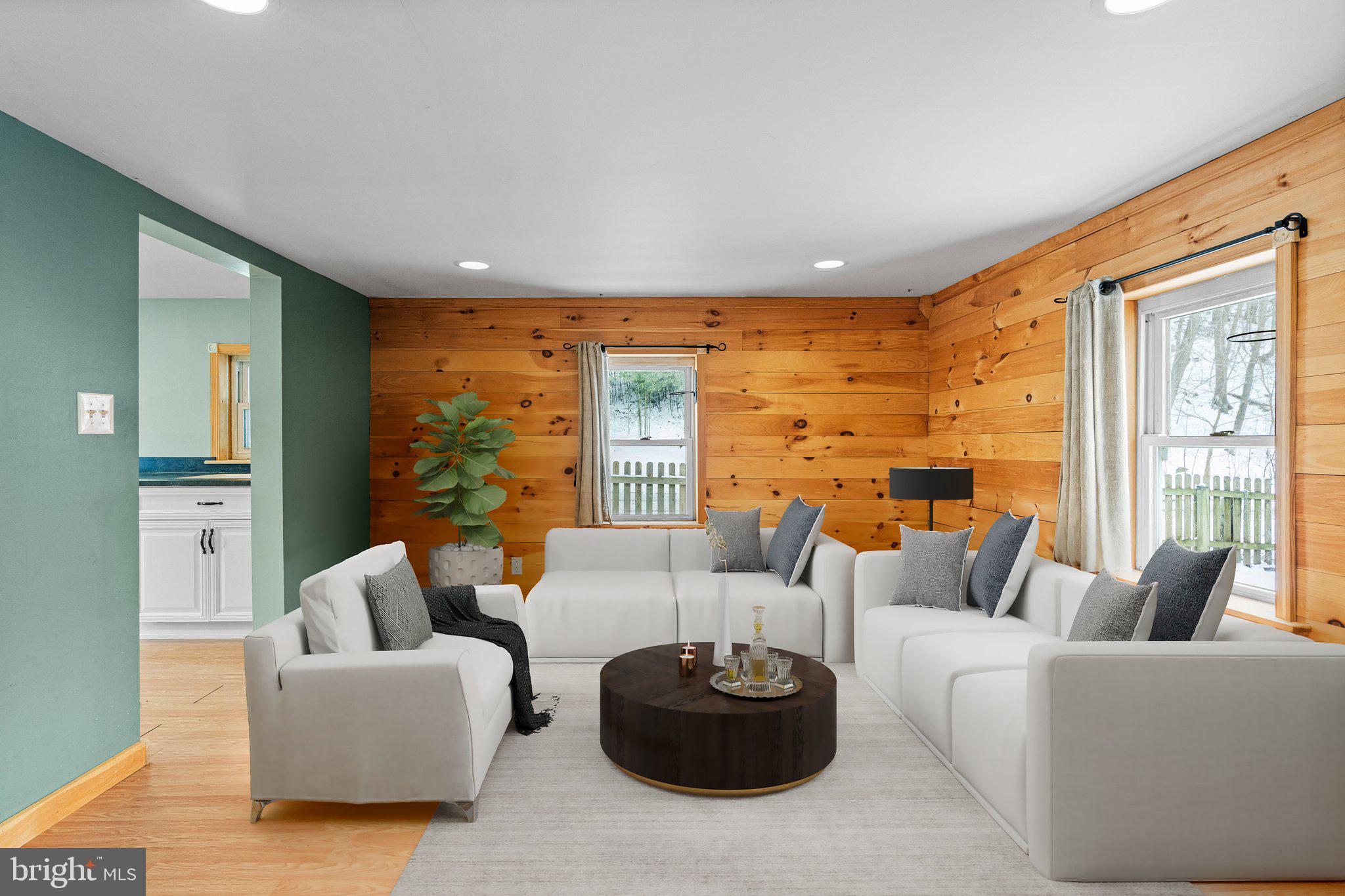 24 Watershed Dr