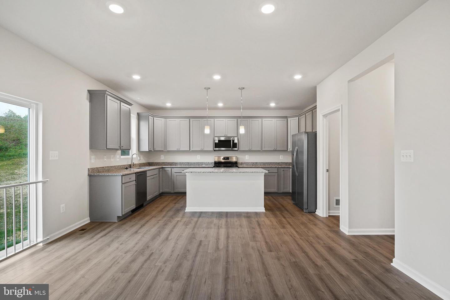 420 Hickory Ridge Cir