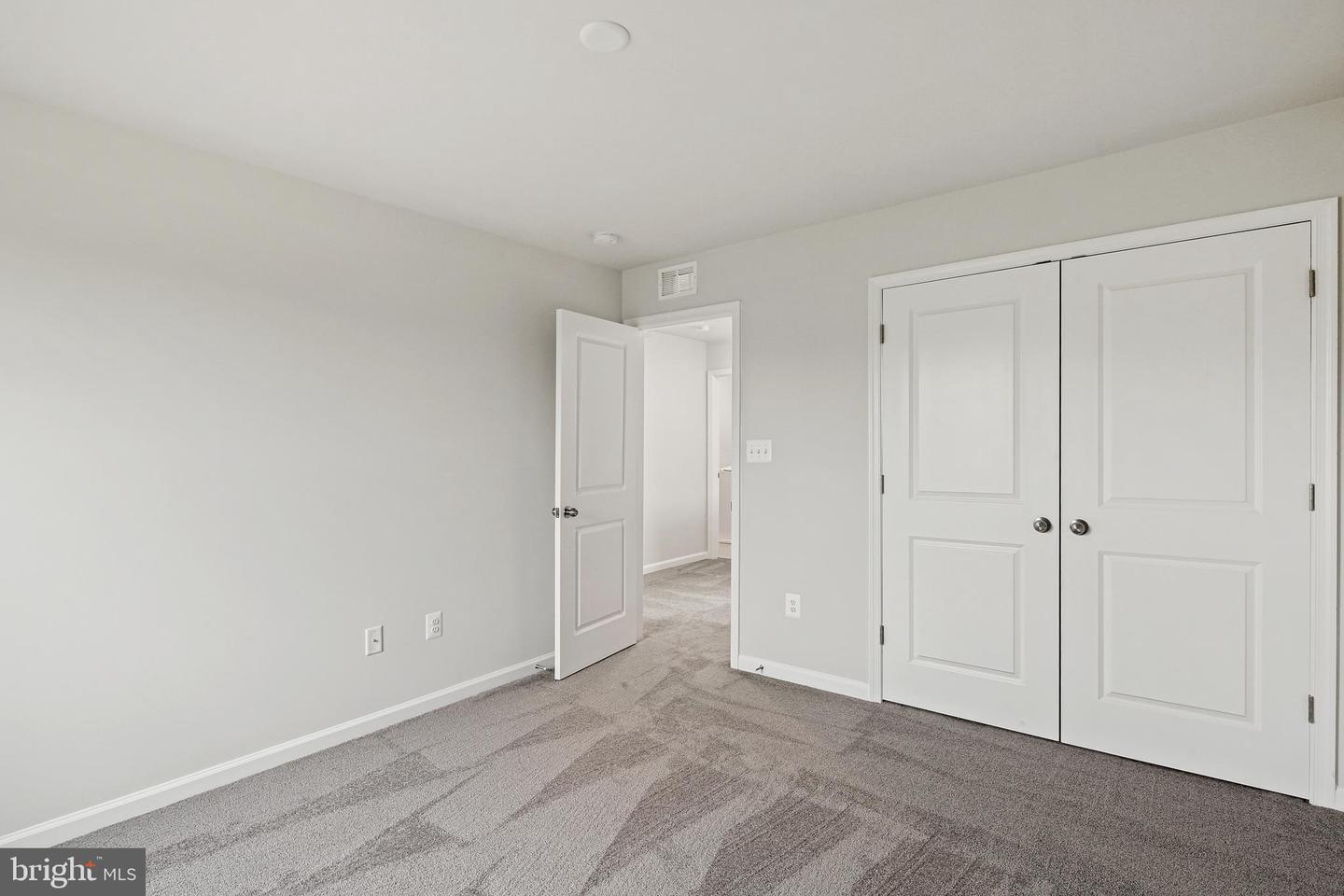 420 Hickory Ridge Cir